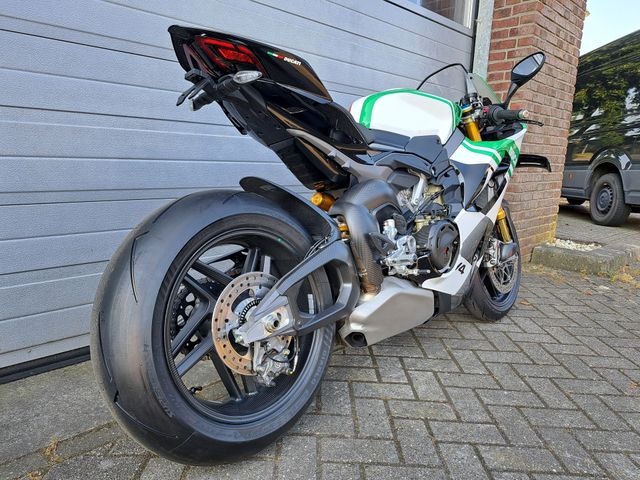 ducati - panigale-v4-tricolore