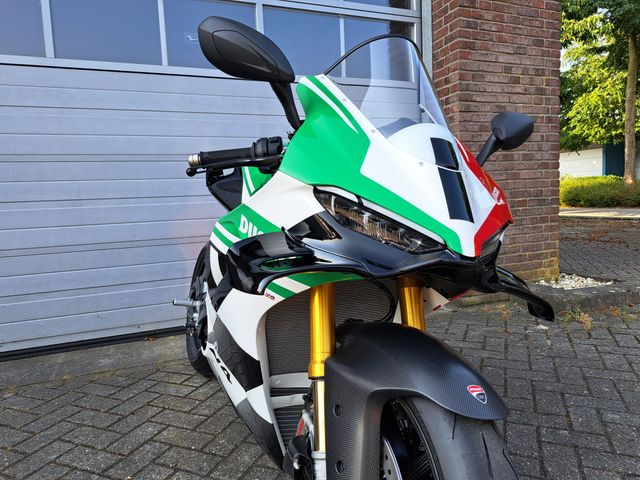 ducati - panigale-v4-tricolore