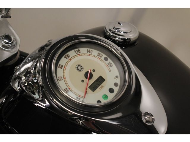 yamaha - xvs-1100-dragstar