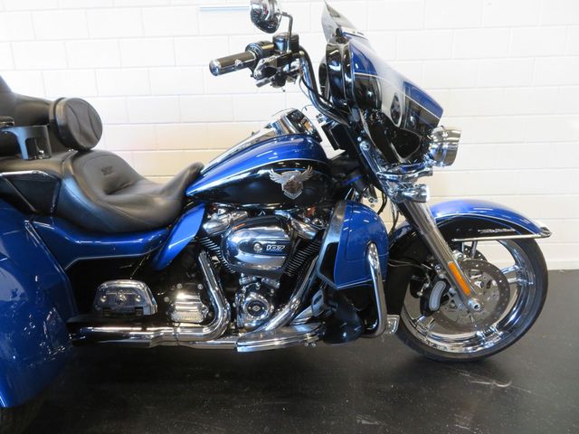 harley-davidson - tri-glide-ultra-classic-flhtcutg