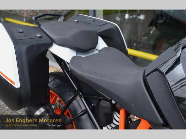 ktm - 1290-super-duke-gt