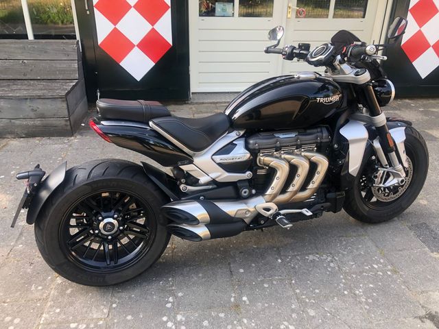 triumph - rocket-iii-r