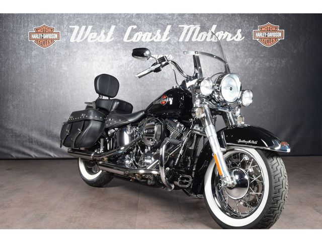 harley-davidson - heritage-softail-classic-flstc