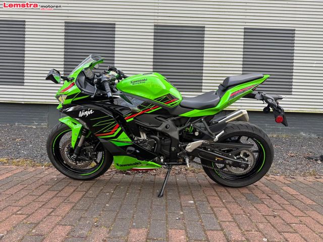 kawasaki - ninja-zx-4rr