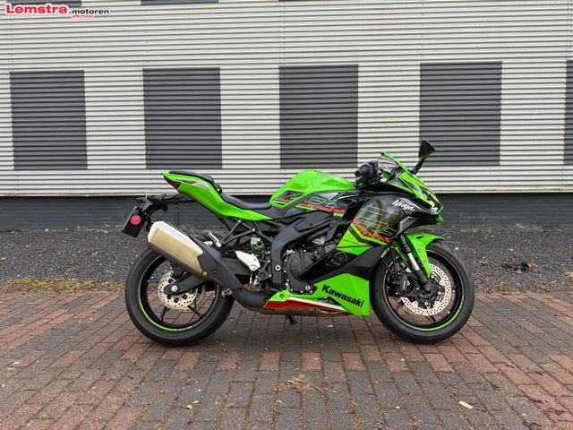 kawasaki - ninja-zx-4rr