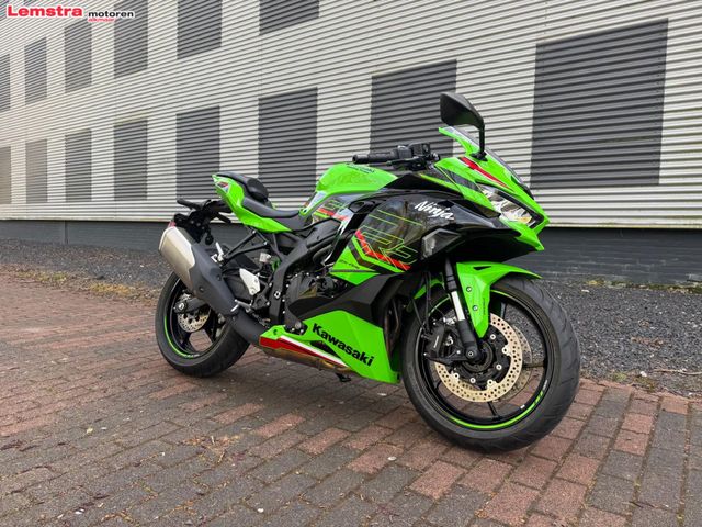 kawasaki - ninja-zx-4rr