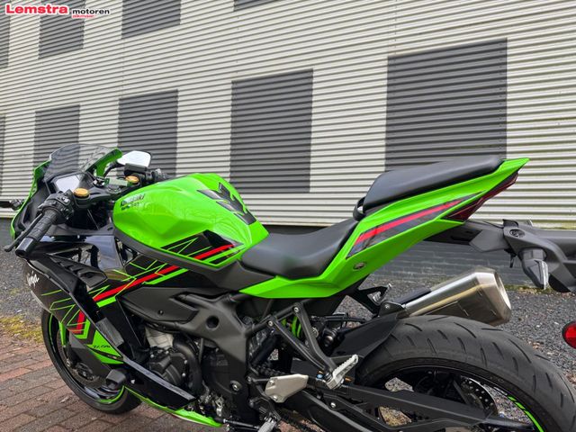 kawasaki - ninja-zx-4rr