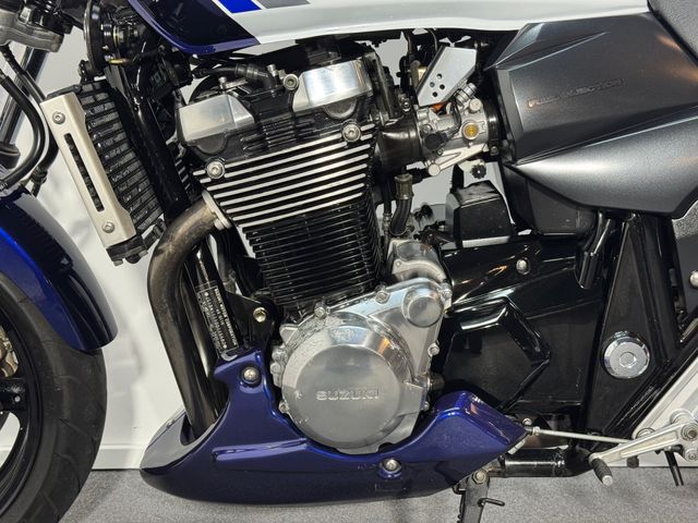 suzuki - gsx-1400-yoshimura