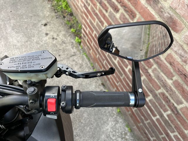 kawasaki - z1000-abs