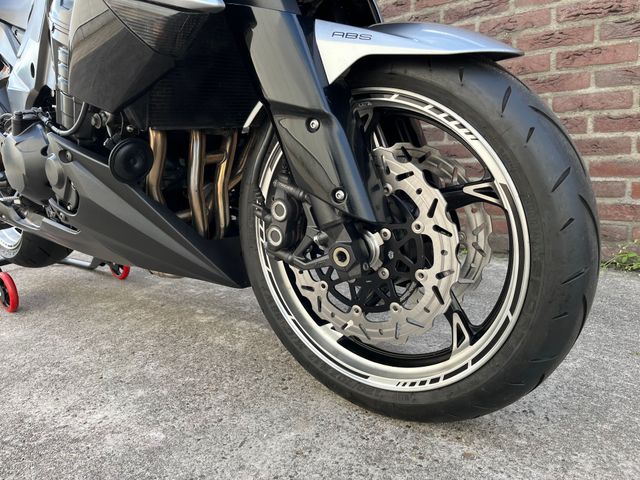 kawasaki - z1000-abs