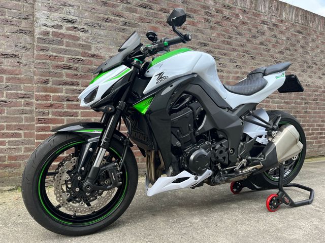 kawasaki - z1000-abs
