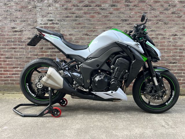 kawasaki - z1000-abs