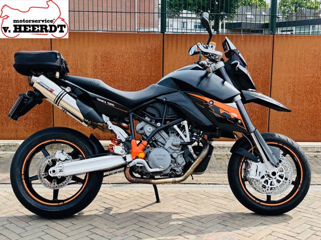 ktm - 990-supermoto-r