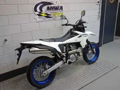 Suzuki DR-Z 4 SM 2026 nieuw – foto 2 van 11