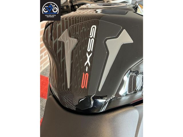 suzuki - gsx-s-1000-abs