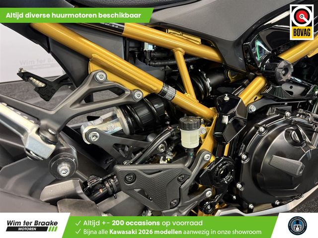 kawasaki - z900