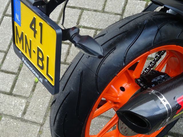 ktm - 390-duke-abs