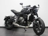 TRIUMPH TRIDENT 660