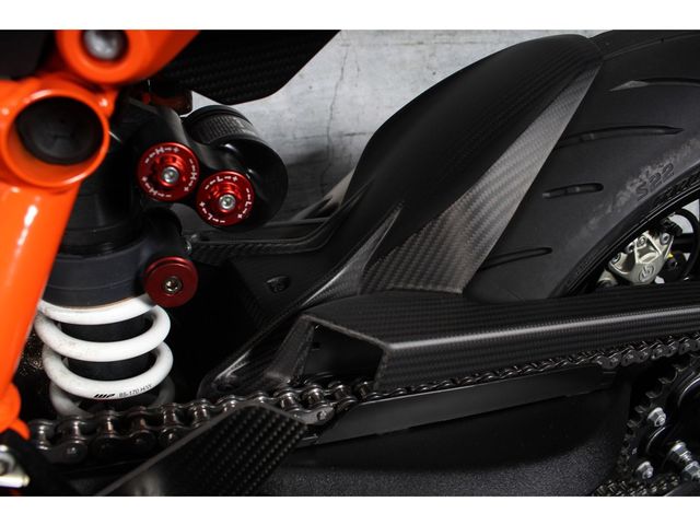 ktm - 1290-super-duke-rr