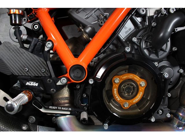 ktm - 1290-super-duke-rr