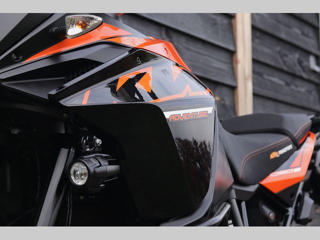 ktm - 1090-adventure