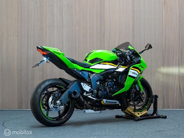 kawasaki - ninja-zx-6r