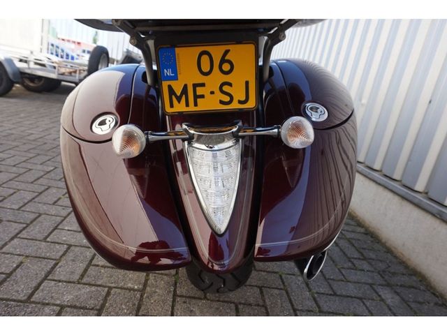 yamaha - xv-1900-midnight-star