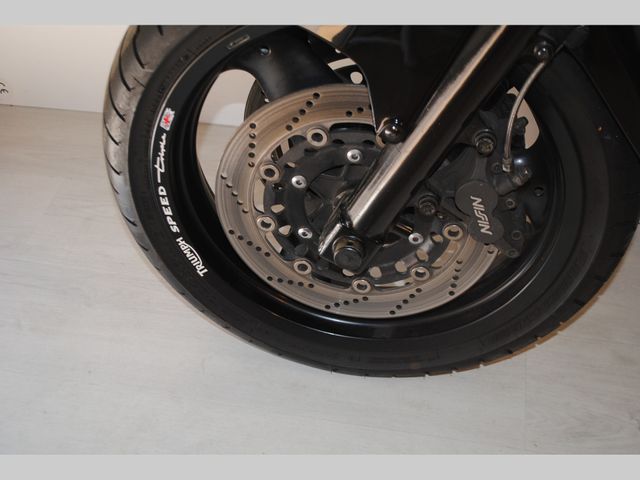 triumph - speed-triple