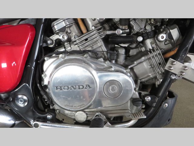 honda - vf-700-c-supermagna