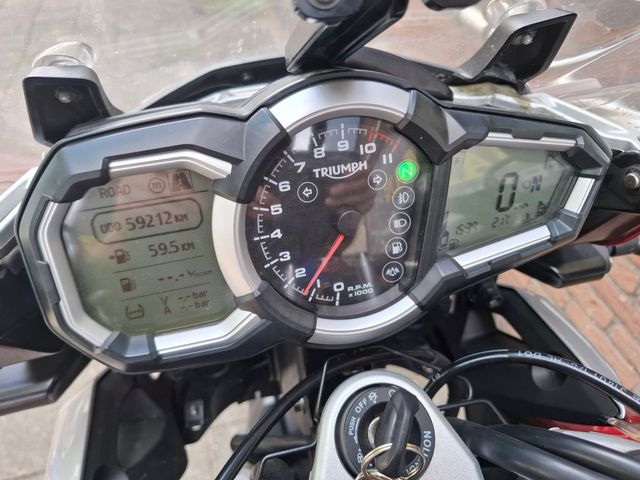 triumph - tiger-explorer-xrt