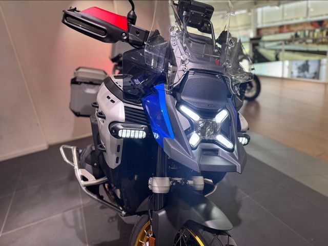 bmw - r-1300-gs-adventure