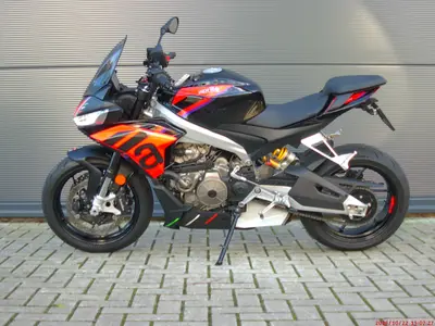 APRILIA TUONO 660 FACTORY – foto 4