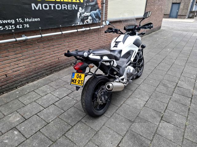 honda - nc-700-x-dct