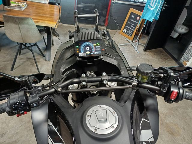 cfmoto - 700-mt-adventure