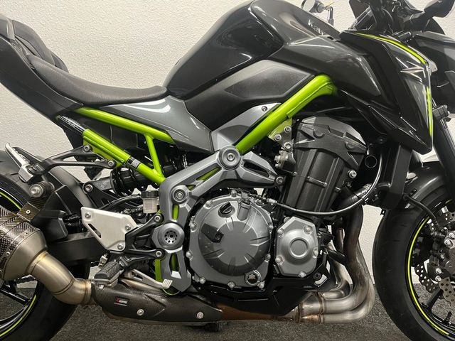 kawasaki - z900