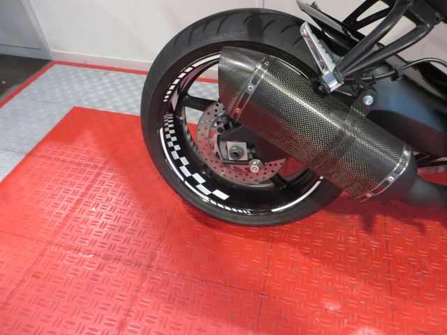 yamaha - fz-1