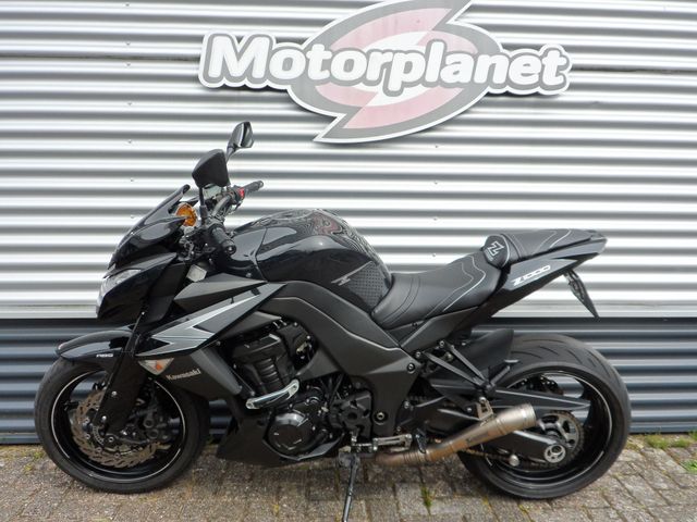 kawasaki - z1000-abs
