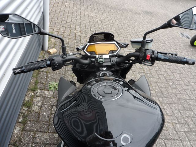 kawasaki - z1000-abs