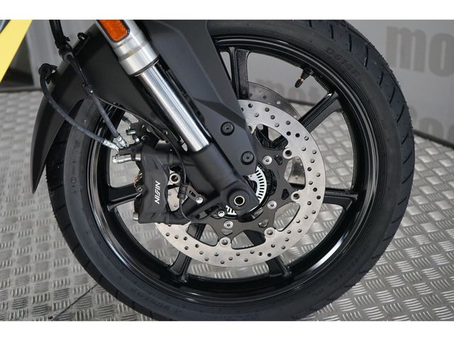 suzuki - v-strom-800