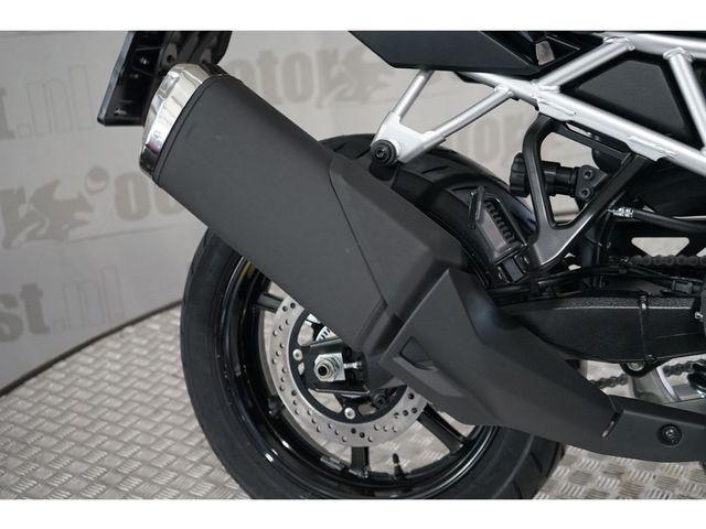 suzuki - v-strom-800