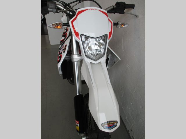 aprilia - rxv