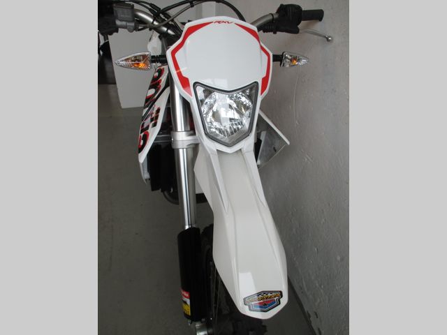 aprilia - rxv