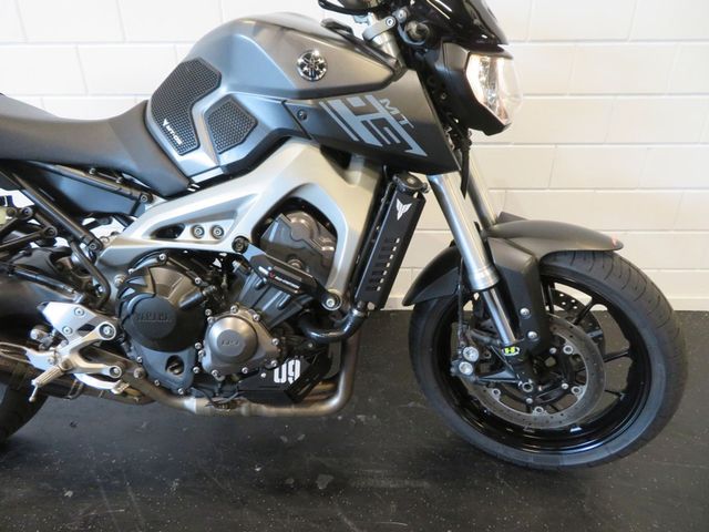 yamaha - mt-09