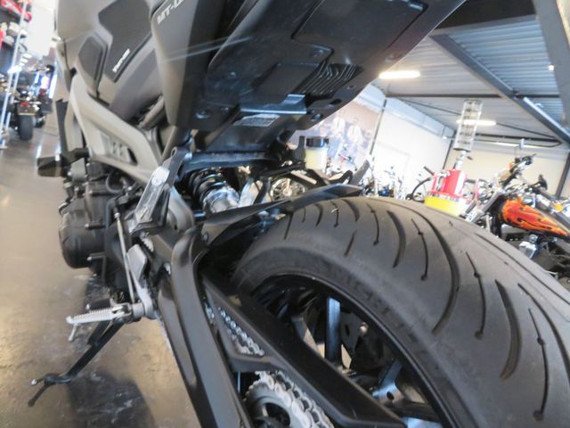 yamaha - mt-09