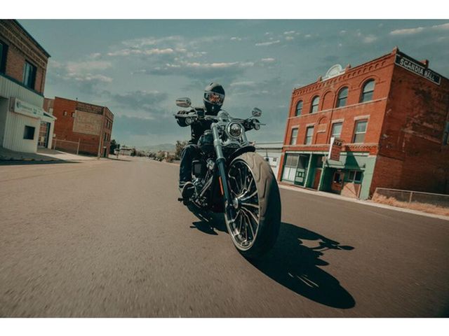 harley-davidson - breakout-fxbr