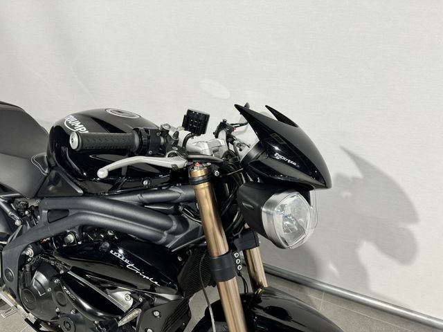 triumph - speed-triple-1050