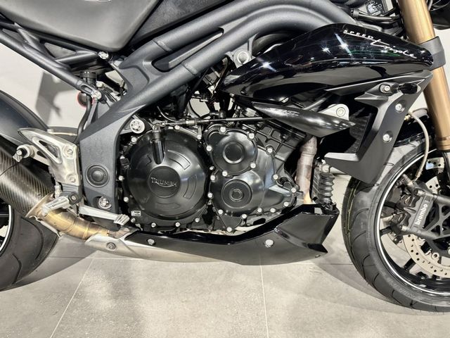 triumph - speed-triple-1050