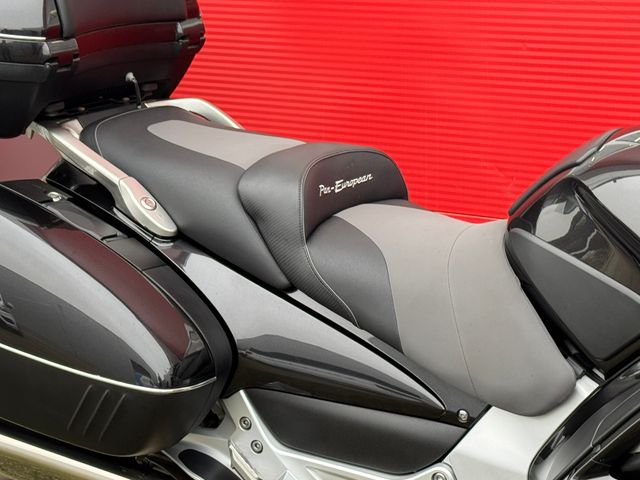 honda - st-1300-pan-european