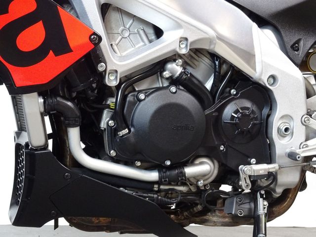 aprilia - tuono-v4-1100-rr