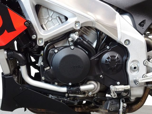 aprilia - tuono-v4-1100-rr
